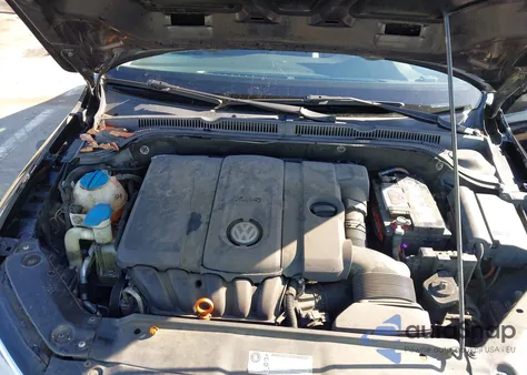 2011 Volkswagen Jetta 2.5L Se z USA, uszkodzony, nr VIN 3VWDZ7AJ5BM341995